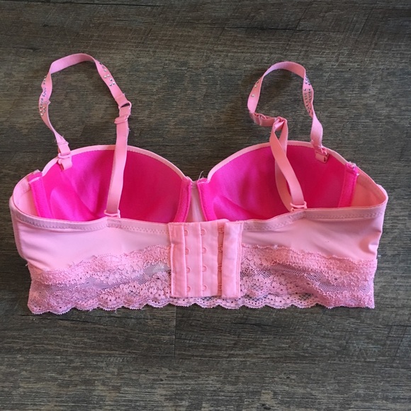 32A multi way bra from Aero - Picture 2 of 3